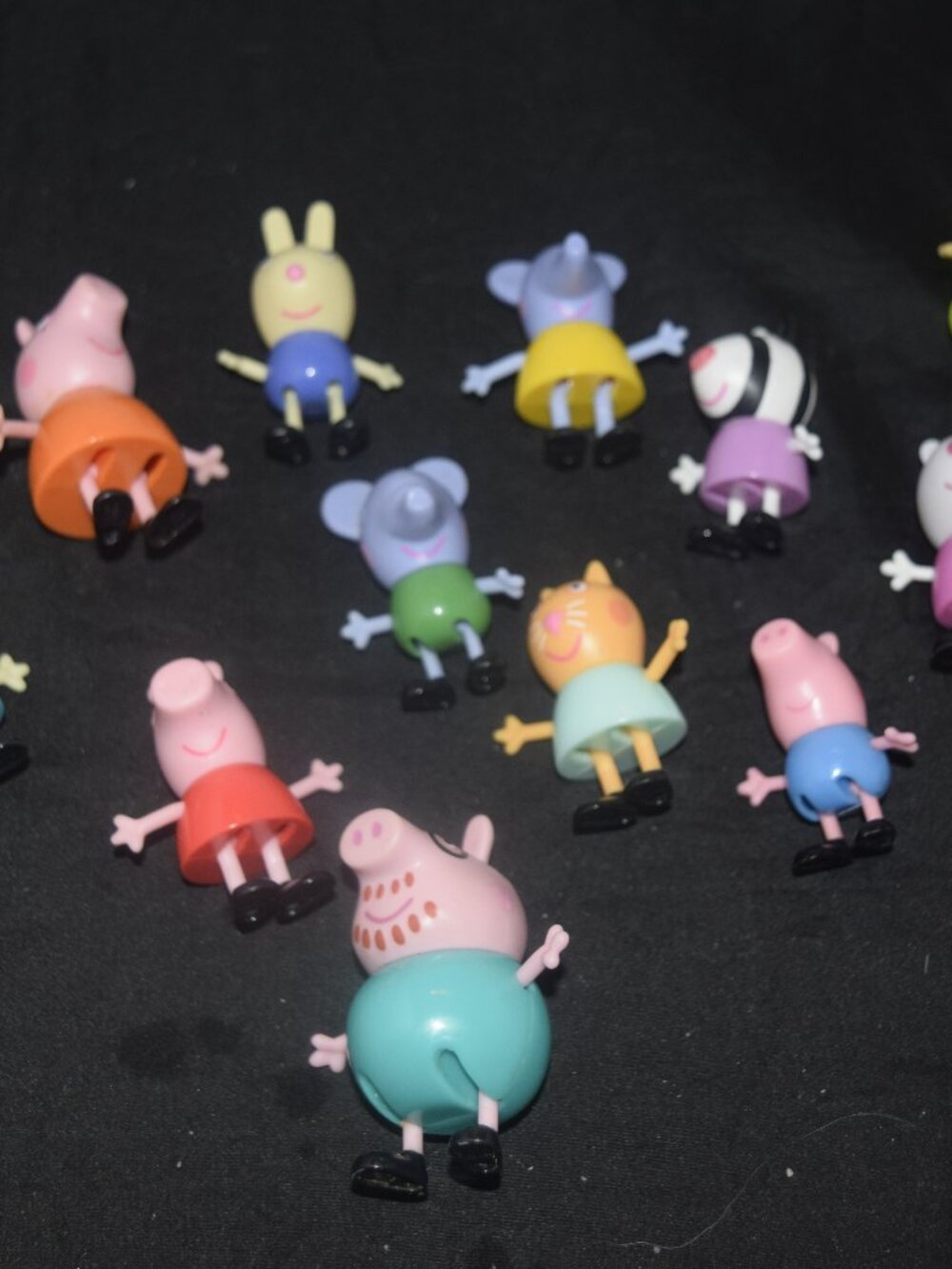 Peppa Pig Toy Figure Bundle - Articulated Arms & Legs - Huge 13pc Lot